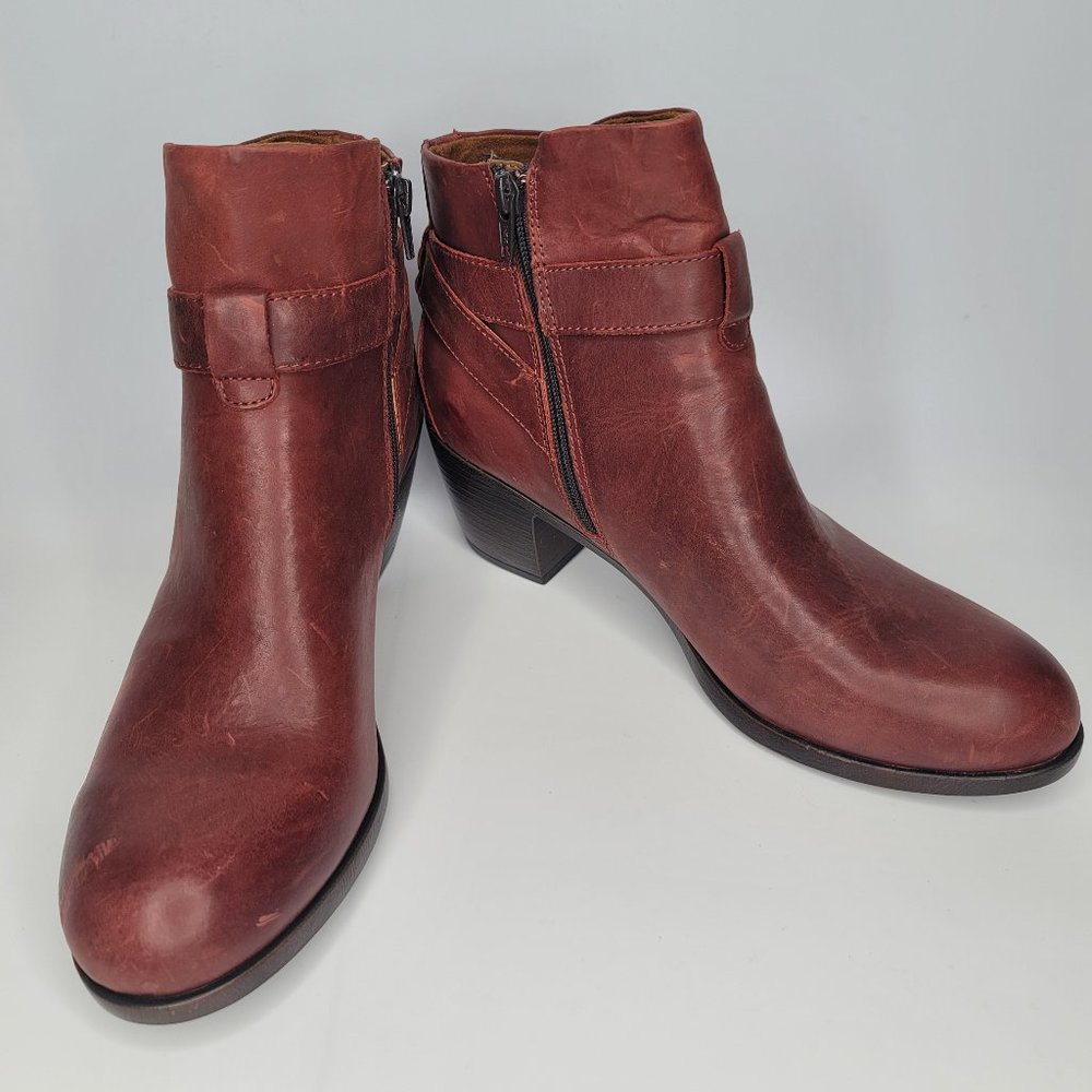 B.O.C Women's Ankle Boots Round Toe Zipper Burgundy Size 11M